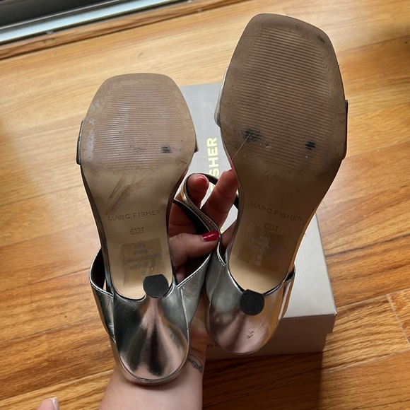 Marc Fisher Sandals - Picture 5 of 6